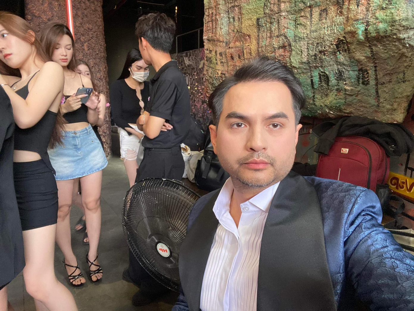 Những hình ảnh Đức Tiến gửi cho đồng nghiệp trước khi qua đời.