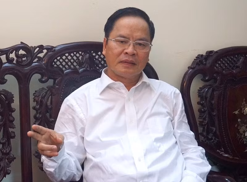 Ông Phạm Phú Phúc - Chuyên gia bình luận quốc tế Ông Phạm Phú Phúc - Chuyên gia bình luận quốc tế