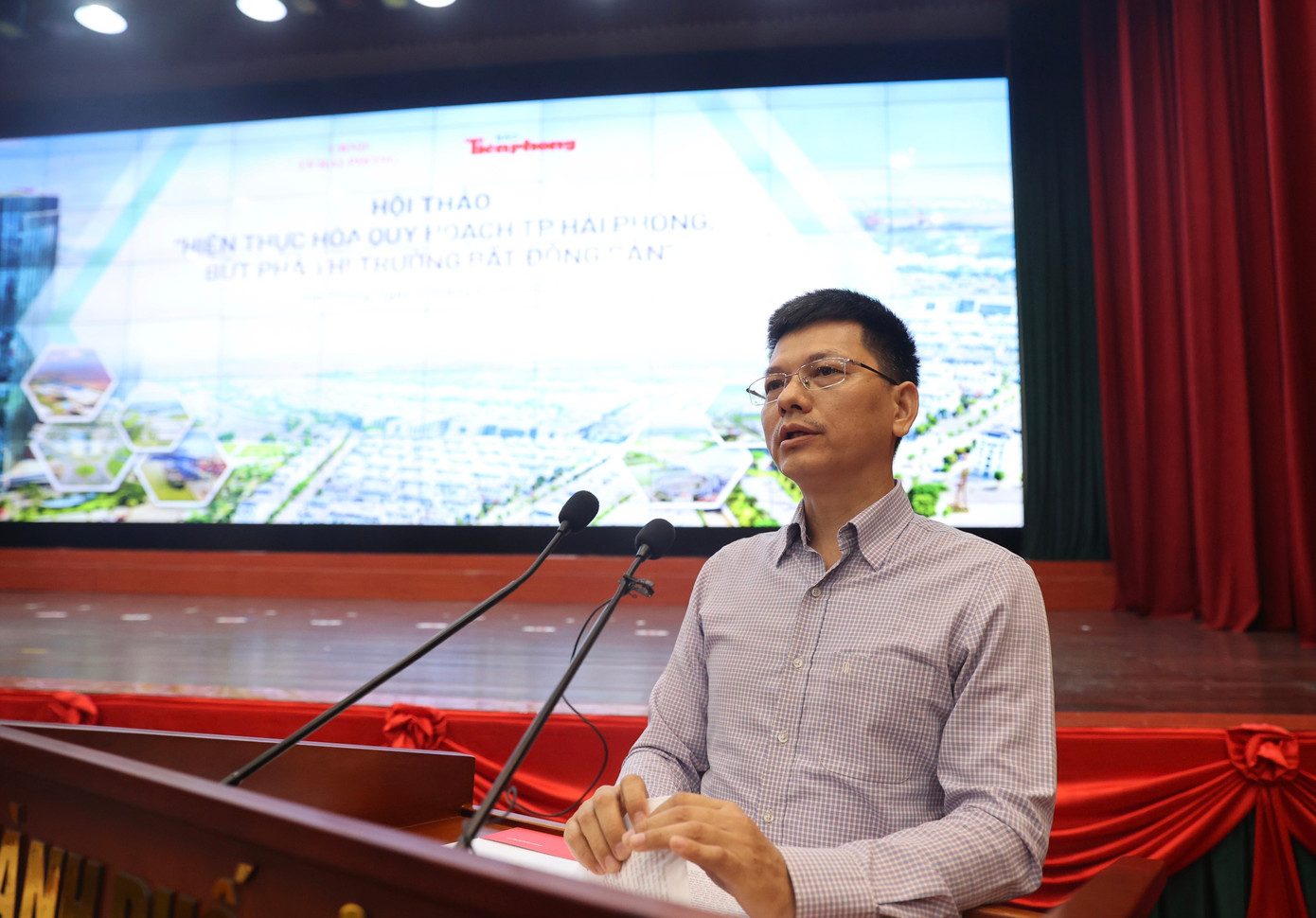 Ông Nguyễn Xuân Tuấn - Phó Trưởng phòng Kế hoạch Đầu tư, Cục Hàng hải Việt Nam, Bộ Giao thông vận tải, Ảnh: Dương Triều Ông Nguyễn Xuân Tuấn - Phó Trưởng phòng Kế hoạch Đầu tư, Cục Hàng hải Việt Nam, Bộ Giao thông vận tải, Ảnh: Dương Triều