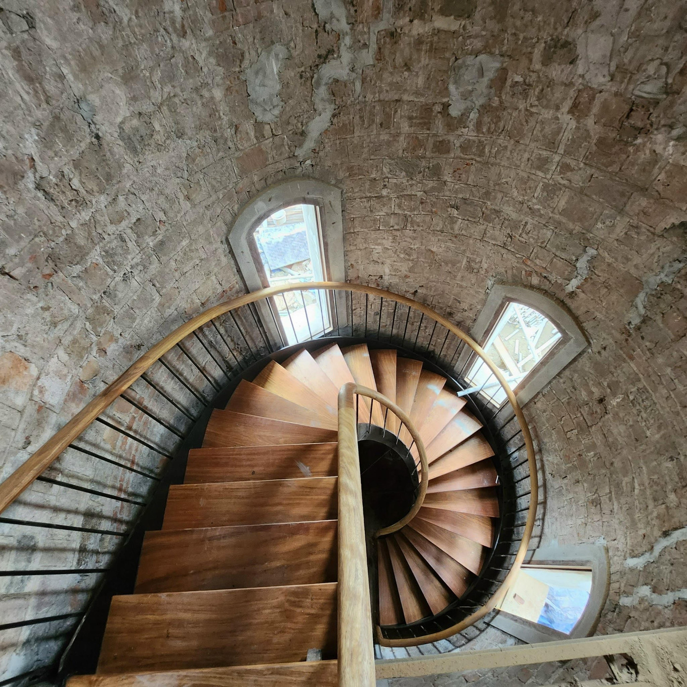 Nội thất bên trong biệt thự 49 phố Trần Hưng Đạo - 46 phố Hàng Bài được nghiên cứu, phục dựng cầu kỳ gần như nguyên kiến trúc gốc