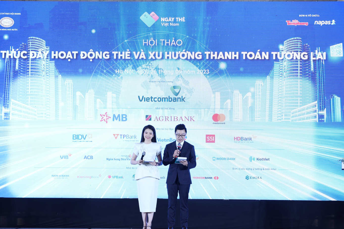 Thanh toán không tiền mặt có thể là phương án giúp cho công tác phòng, chống tham nhũng hiệu quả hơn ảnh 1