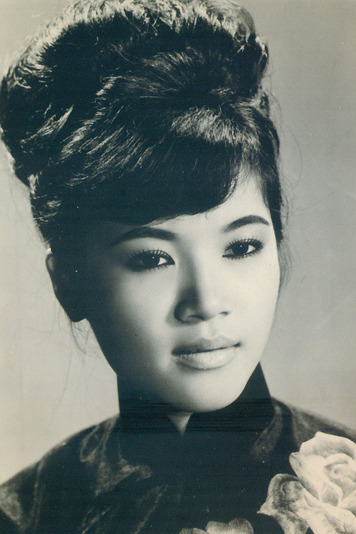 Những nhan sắc nổi tiếng Sài Gòn xưa ảnh 9