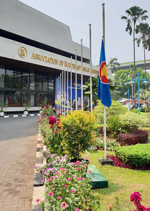 Lễ viếng Chủ tịch nước Trần Đại Quang tại các nước ảnh 19