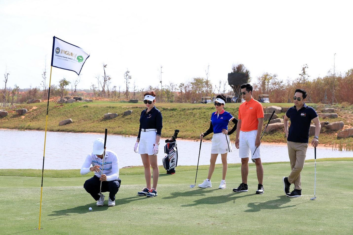 Doanh nhân Thanh Hằng: “Dự án sở hữu nhiều tiện ích quy mô, được đầu tư mang tầm quốc tế” Doanh nhân Thanh Hằng: “Dự án sở hữu nhiều tiện ích quy mô, được đầu tư mang tầm quốc tế”