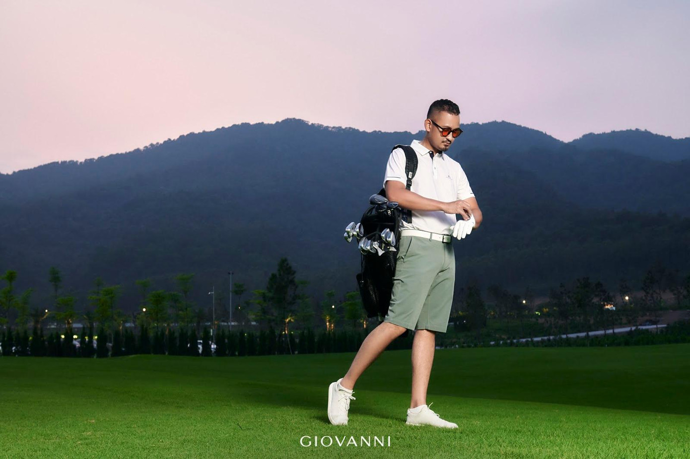 GIOVANNI sẽ tiếp tục ra mắt nhiều BST Golf đẳng cấp, kế thừa tinh hoa thủ công Việt Nam, kết hợp với những chất liệu, công nghệ hàng đầu thế giới.
