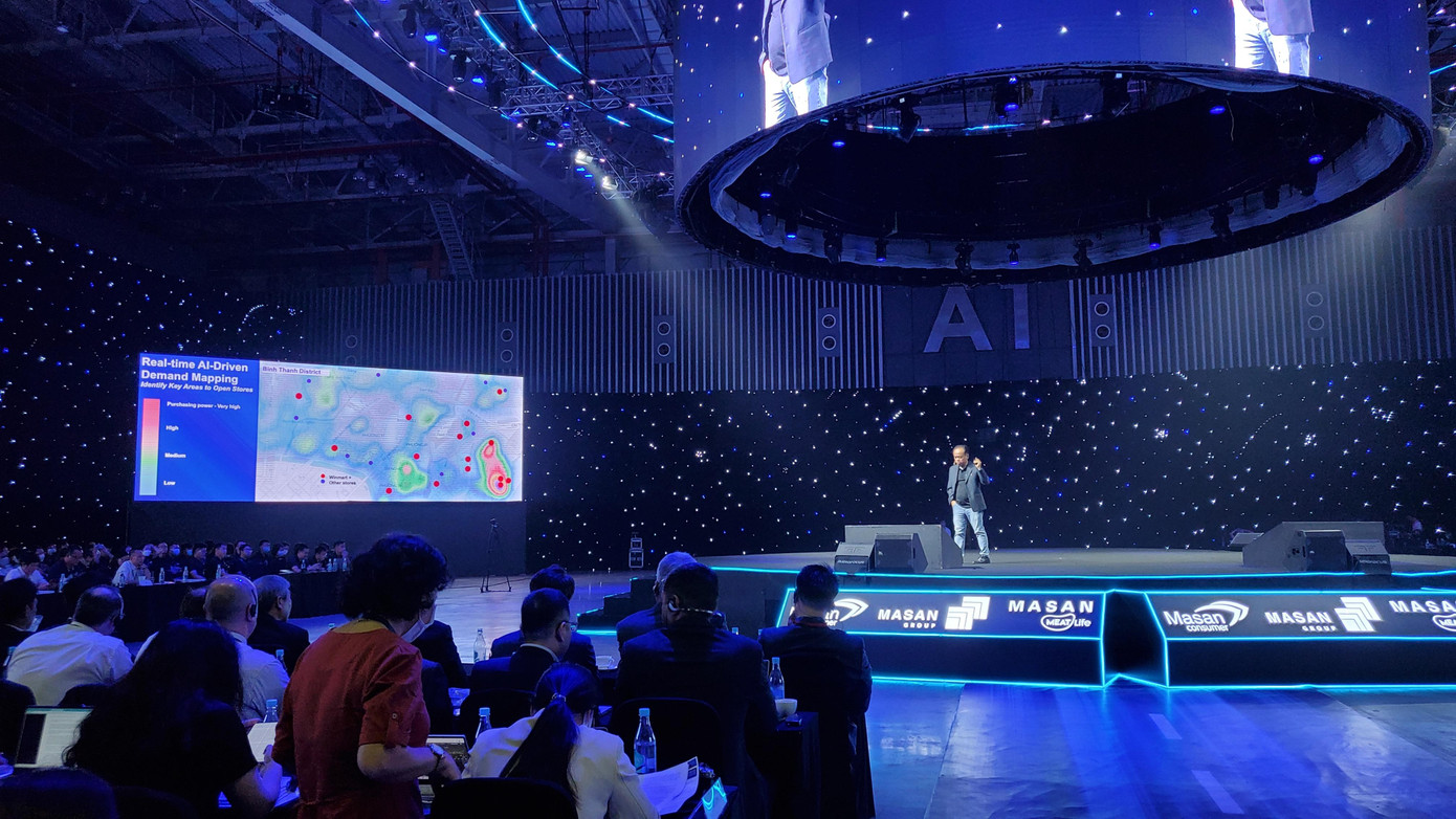 Ông Nguyễn An Nguyên, người sáng lập và Giám đốc điều hành của Trusting Social tại sự kiện