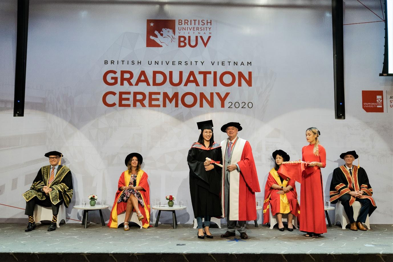 Sau khi tốt nghiệp IFP, sinh viên có thể nộp hồ sơ đăng ký chương trình học cử nhân của các trường đại học danh tiếng tại nhiều quốc gia trên thế giới như Anh, Mỹ, Úc, Canada...