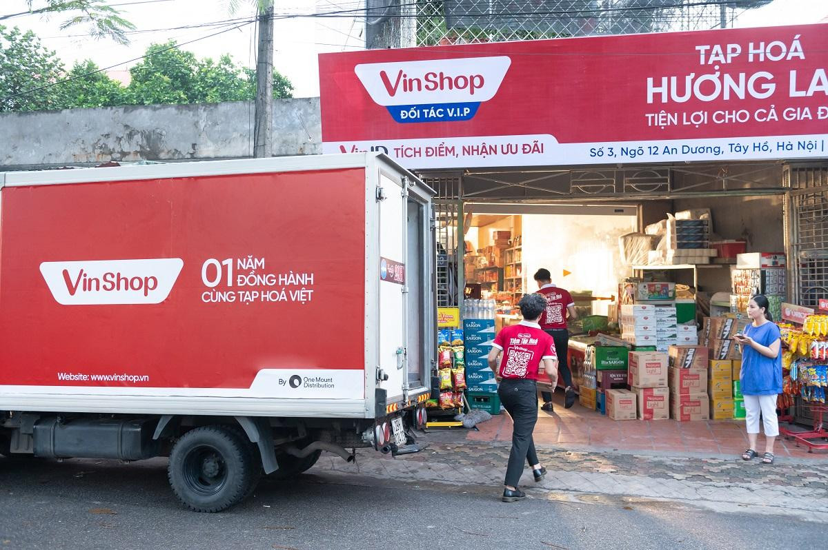 VinShop trở thành công cụ làm giàu của nhiều chủ tạp hóa. VinShop trở thành công cụ làm giàu của nhiều chủ tạp hóa.