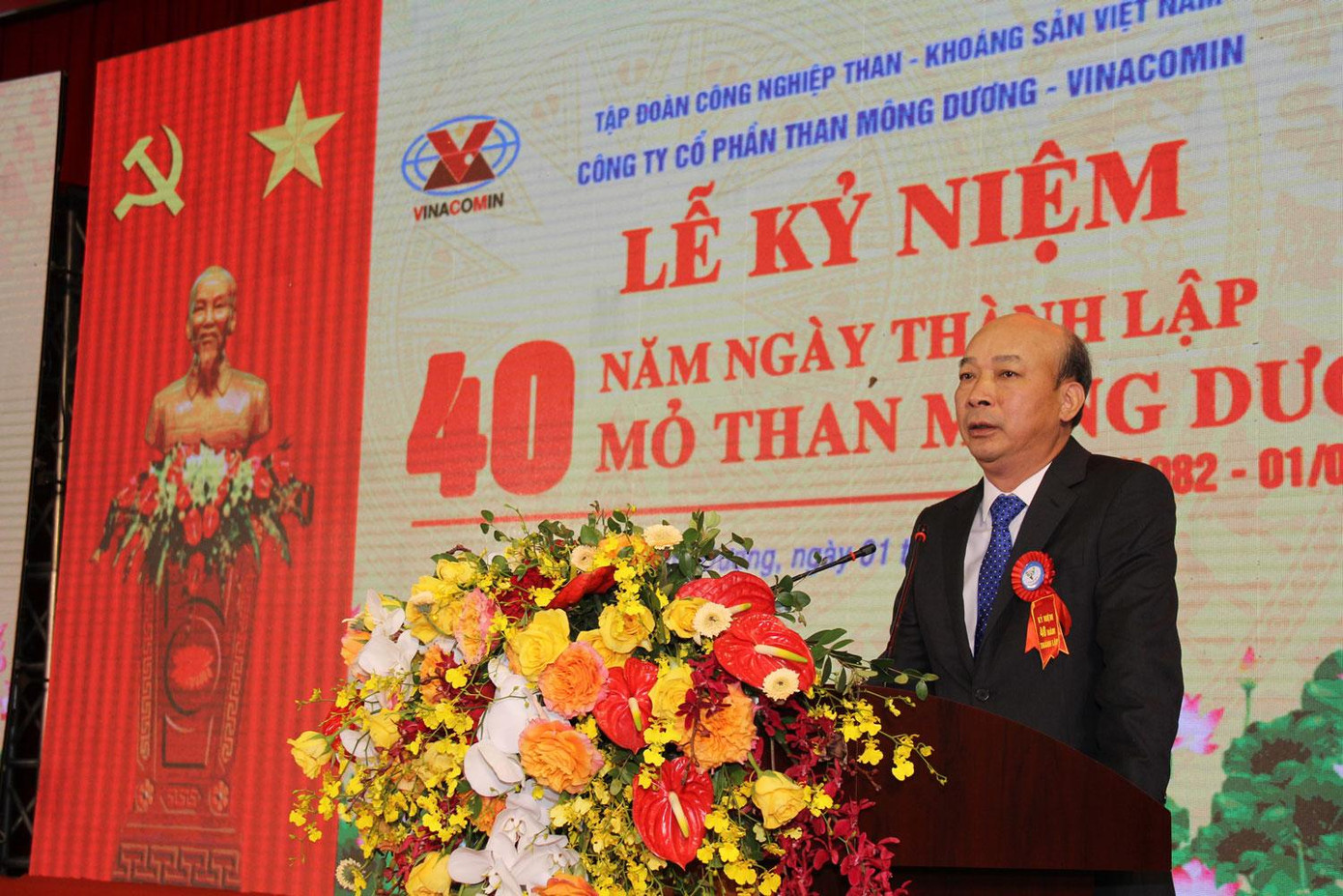 Bí thư Đảng ủy, Chủ tịch HĐTV Tập đoàn ghi nhận, biểu dương những kết quả, thành tích đạt được và chúc mừng CBCNV Than Mông Dương nhân kỷ niệm 40 năm thành lập