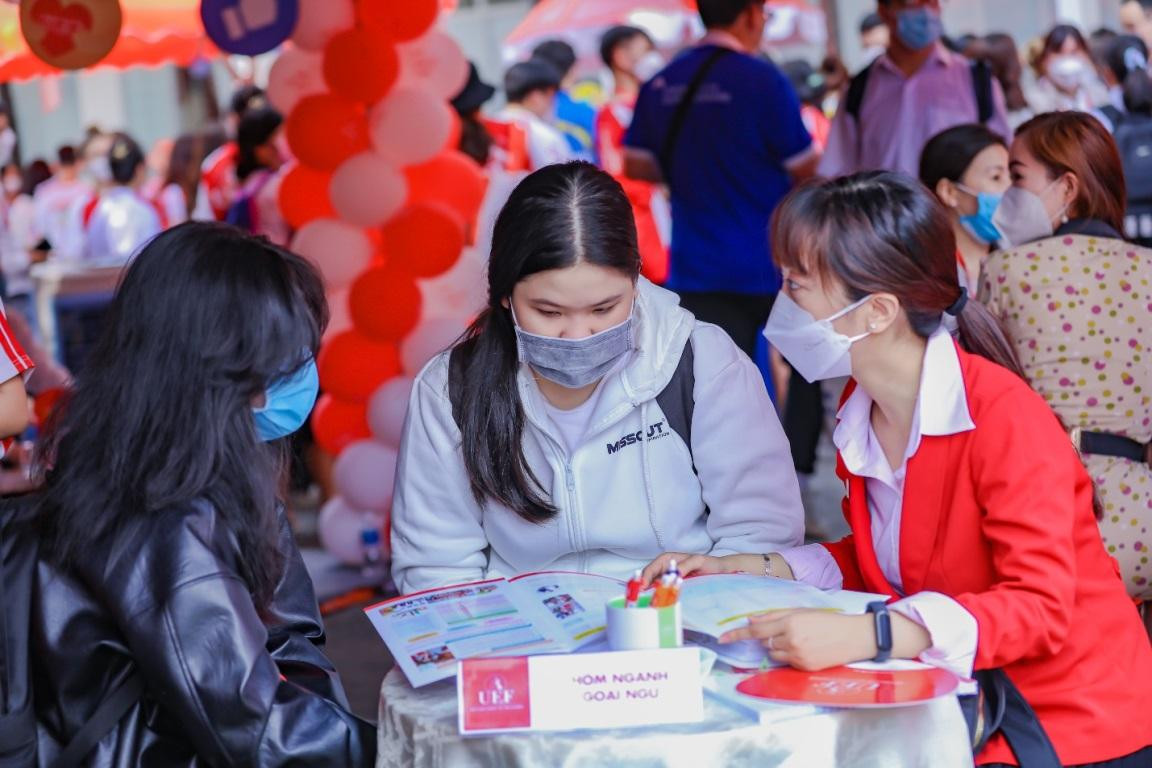 Biết kết quả xét học bạ sớm giúp thí sinh tính toán các phương án tiếp theo trước kỳ thi