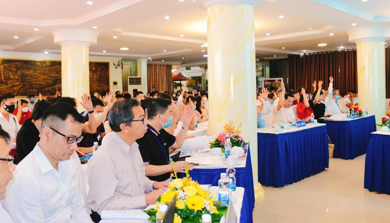 Đại hội biểu quyết thông qua kế hoạch sản xuất kinh doanh năm2022