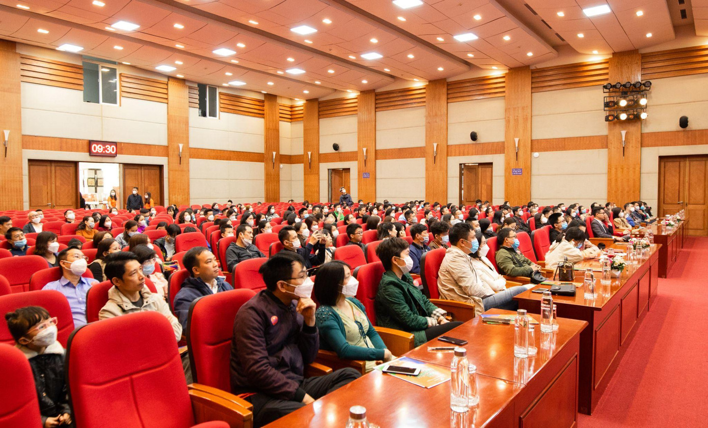 Đông đảo phụ huynh, học sinh tham gia Hội thảo do Trường THCS và THPT FPT Hải Phòng tổ chức Đông đảo phụ huynh, học sinh tham gia Hội thảo do Trường THCS và THPT FPT Hải Phòng tổ chức