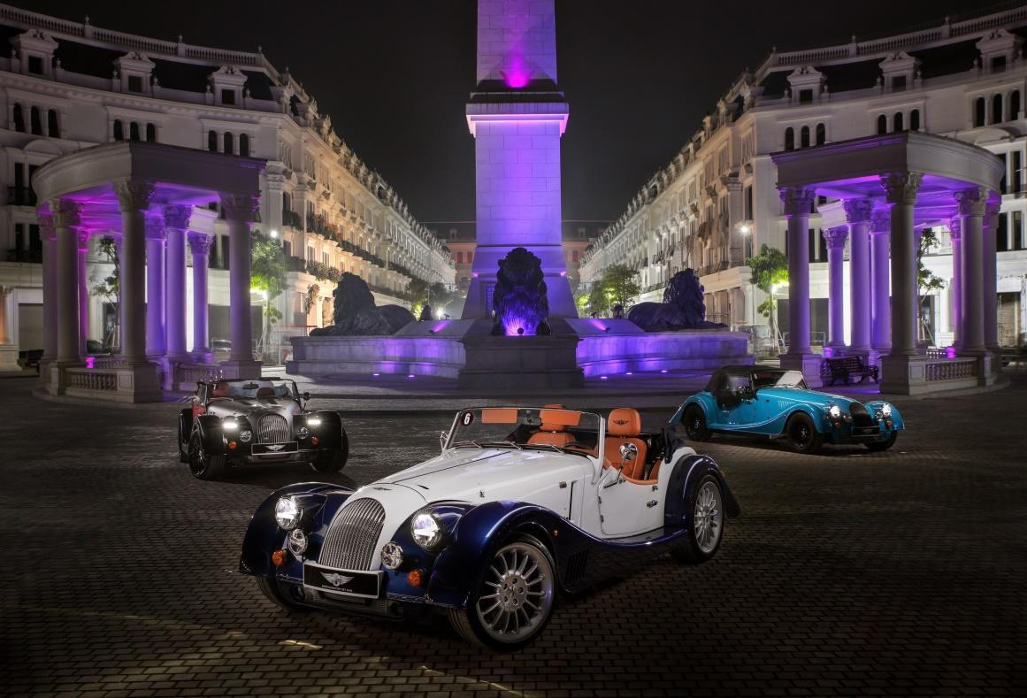 Vẻ đẹp quý tộc, đậm chất nghệ thuật và tinh tế của Morgan khiến khung cảnh Danko City thêm phần lộng lẫy, giống như một thành phố châu Âu cổ kính trong đêm.