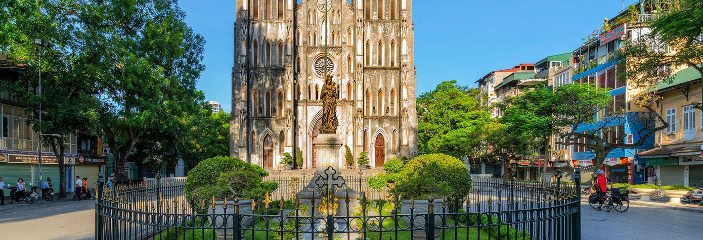 Hình ảnh Nhà thờ Lớn trước khi sửa chữa.