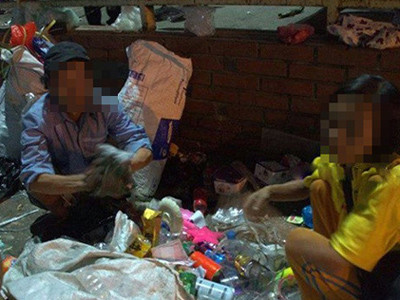 Chị Mai và anh Tiêu - người chồng hờ của chị.