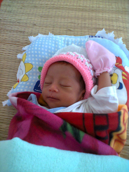 Bé Xuân Ngọc 1 được nhận nuôi và có tên khai sinh là Ngân