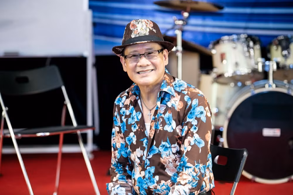 Fan bất ngờ tổ chức sinh nhật cho Tuấn Vũ trước thềm liveshow ảnh 1