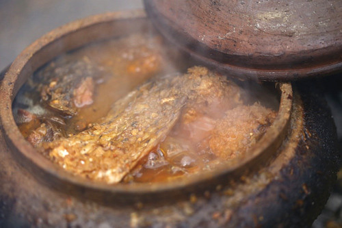  Làng cá kho vào Tết ảnh 4