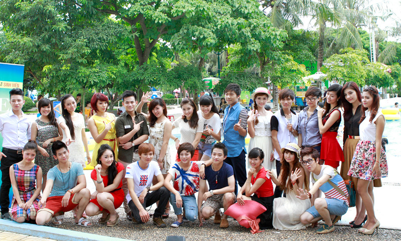 Các thí sinh Facelook khu vực phía Bắc đã có buổi chụp hình ngoài trời đầy ấn tượng