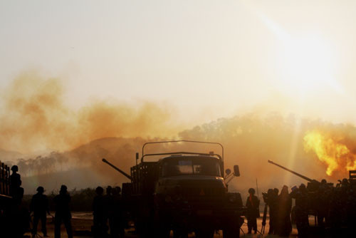  Bắn khi di chuyển đội hình