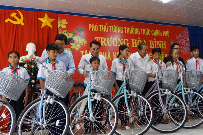Phó Thủ tướng Trương Hòa Bình: Cà Mau cần đột phá để trở thành tỉnh khá ảnh 3