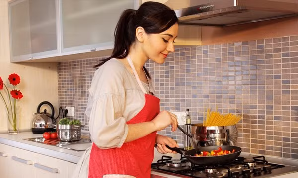 Những bệnh cực kỳ nguy hiểm từ lợn có thể truyền sang người ảnh 2