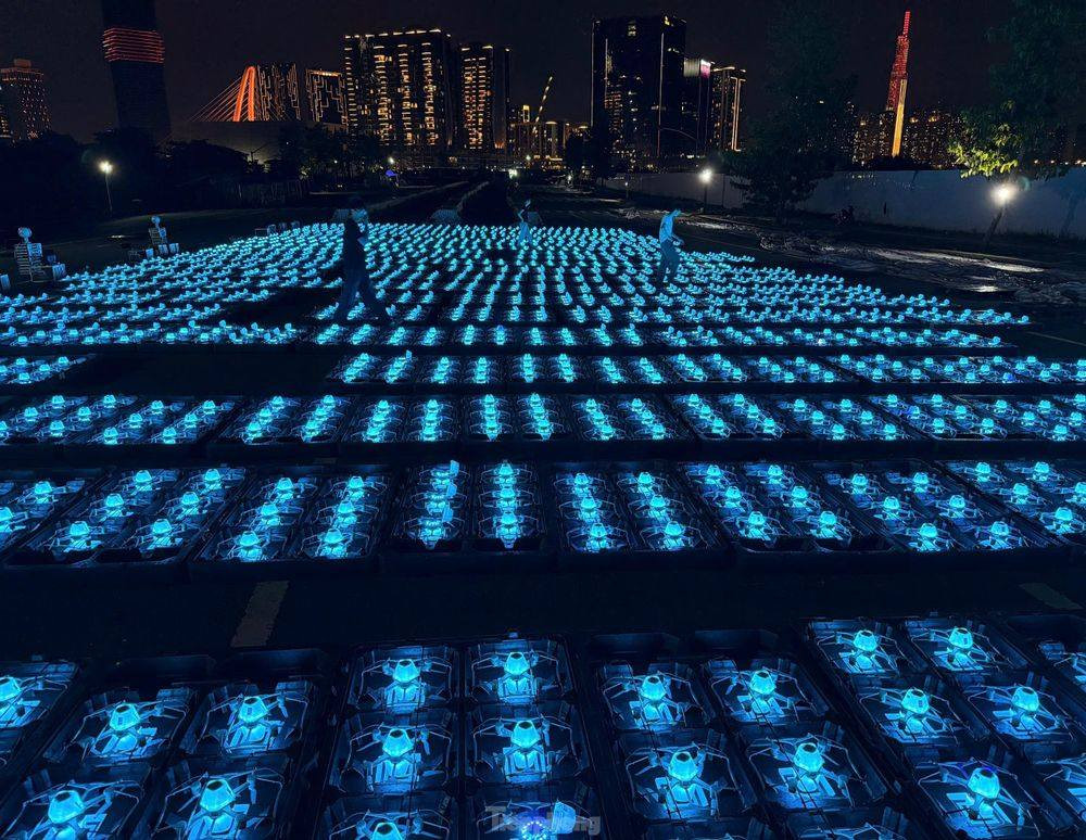 Viết tiếp câu chuyện hòa bình bằng hành động thiết thực. Ảnh: Tiền Phong Online