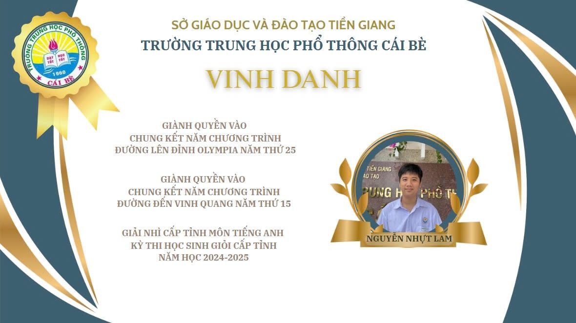 Nhà trường vinh danh thành tích của em Nguyễn Nhựt Lam. Ảnh: Đoàn Trường THPT Cái Bè