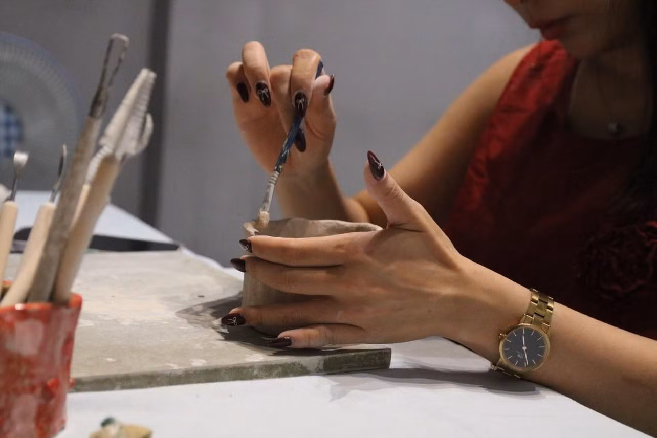 Nhiều "workshop" thủ công ra đời.