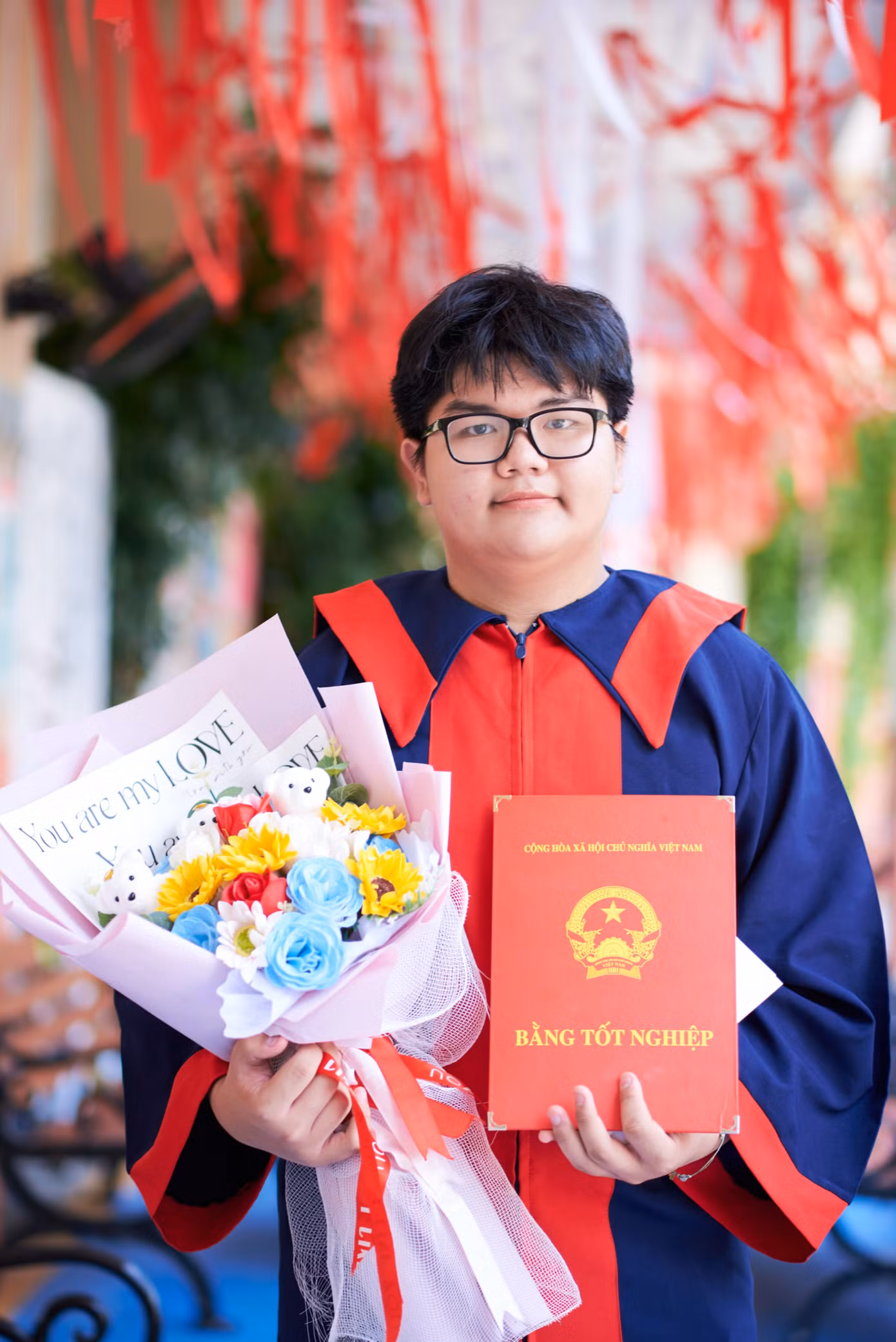 Hồng Phát là Á khoa kỳ thi tuyển sinh vào lớp 10 tại TP.HCM. Ảnh: NVCC