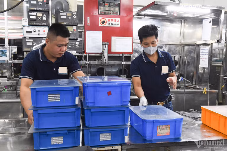 Một doanh nghiệp vốn FDI Nhật Bản trên địa bàn huyện Cần Giuộc, Long An thưởng Tết gần 5,7 tỷ đồng cho vị trí quản lý. (Ảnh minh họa: Nam Khánh)
