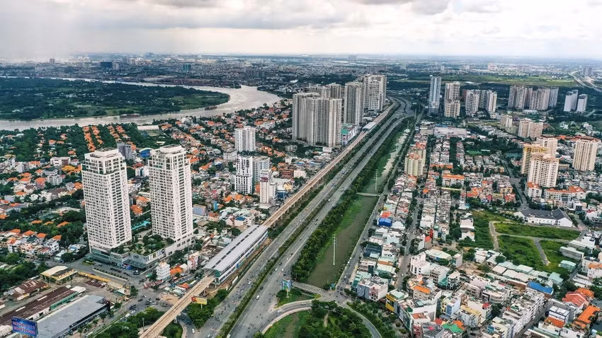 Giai đoạn 2023-2030, TP.HCM chỉ có huyện Nhà Bè và quận 6 dù thuộc diện cần sắp xếp nhưng có yếu tố đặc thù nên cũng không sắp xếp. Ảnh minh họa: HOÀNG GIANG