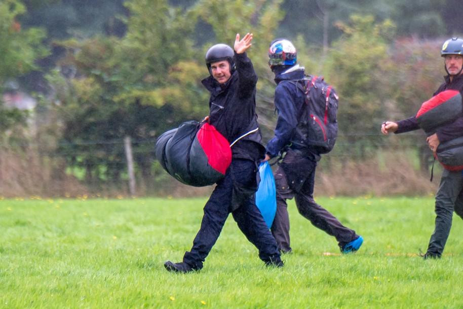 Nam diễn viên "ghi điểm" với thái độ thân thiện.