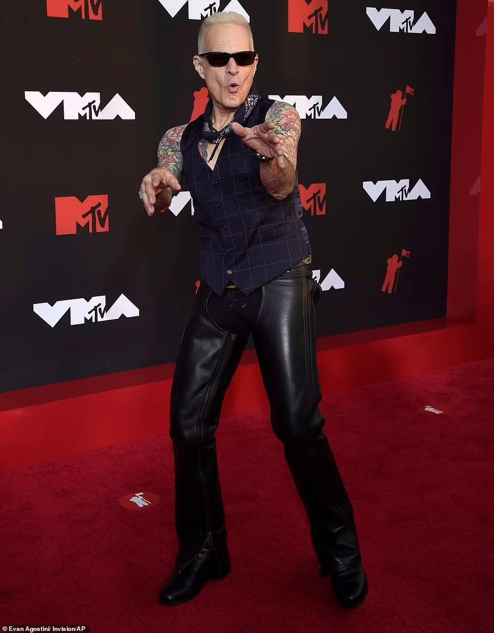 Biểu tượng nhạc rock David Lee Roth vẫn giữ được "chất" ở tuổi 67.