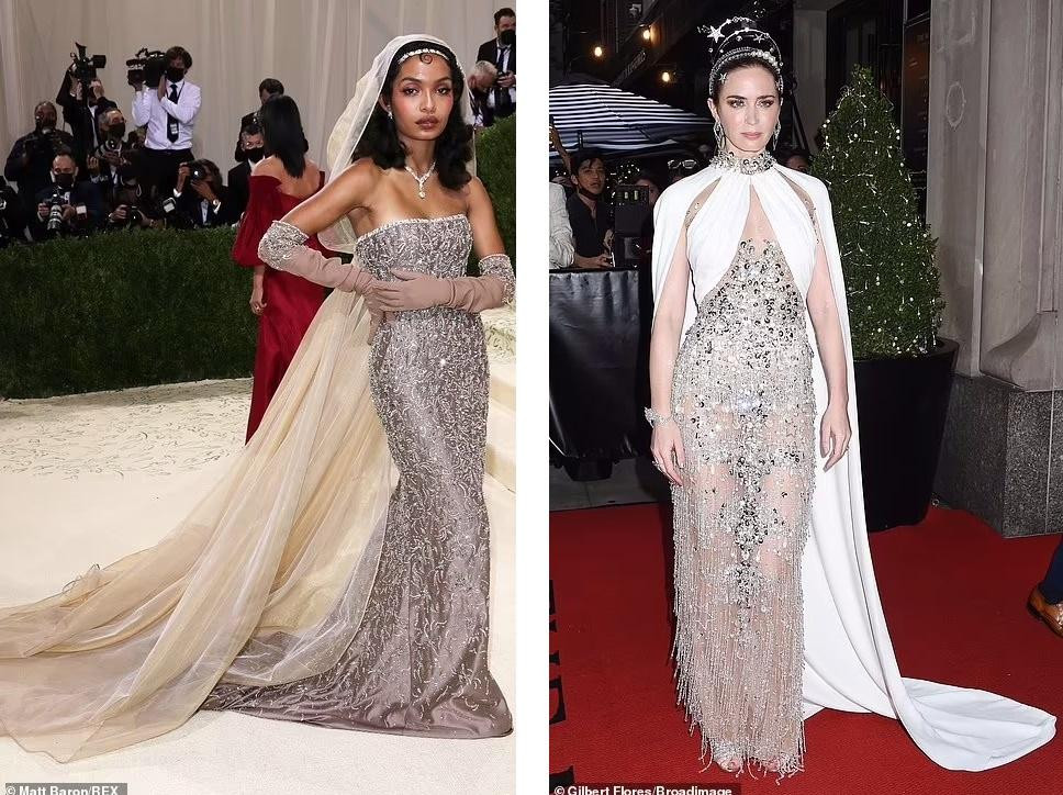 Yara Shahidi (trái) diện váy bạc lấp lánh của Dior. Nữ diễn viên Emily Blunt cũng lựa chọn phong cách tương tự.