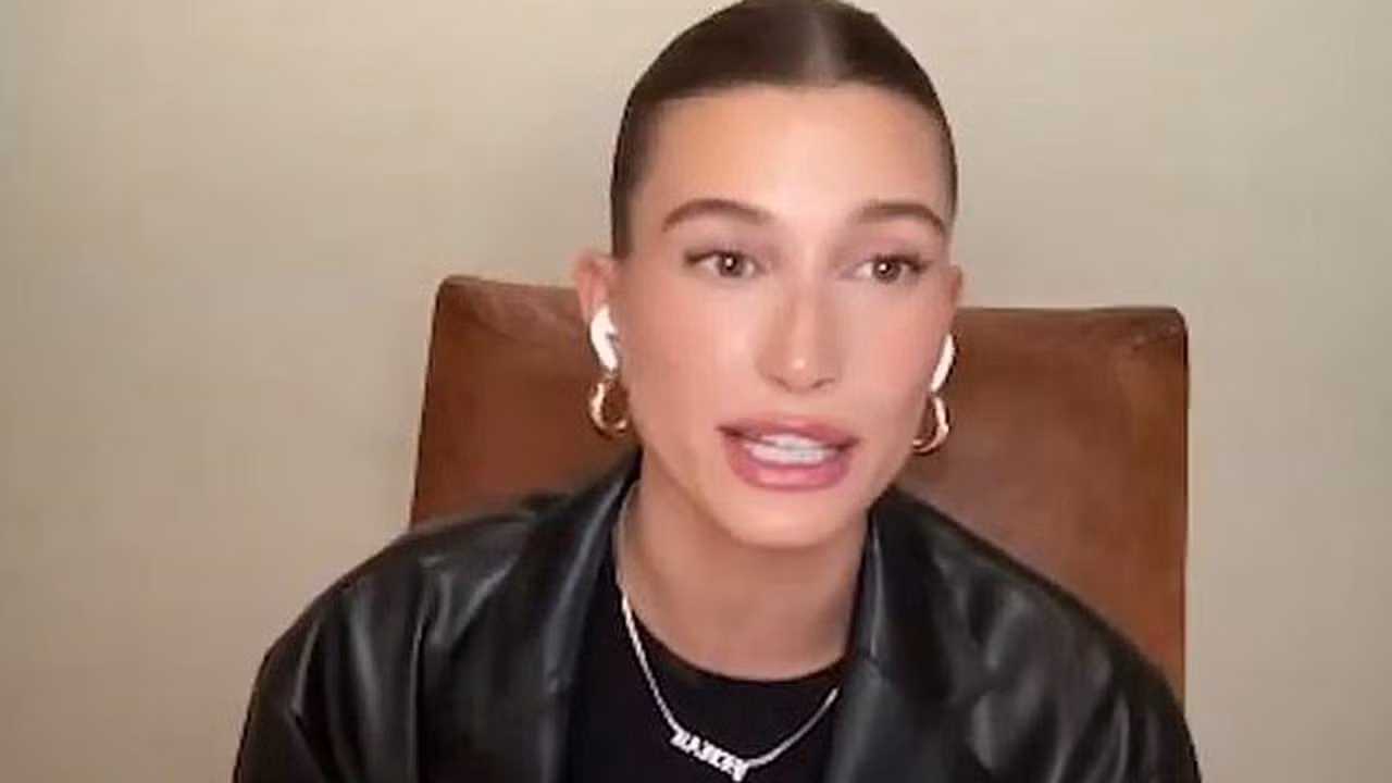 Hailey khẳng định tin đồn Justin Bieber ngược đãi cô là trái ngược với sự thật.
