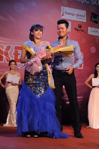 Miss tài năng Nguyễn Dư Ngân