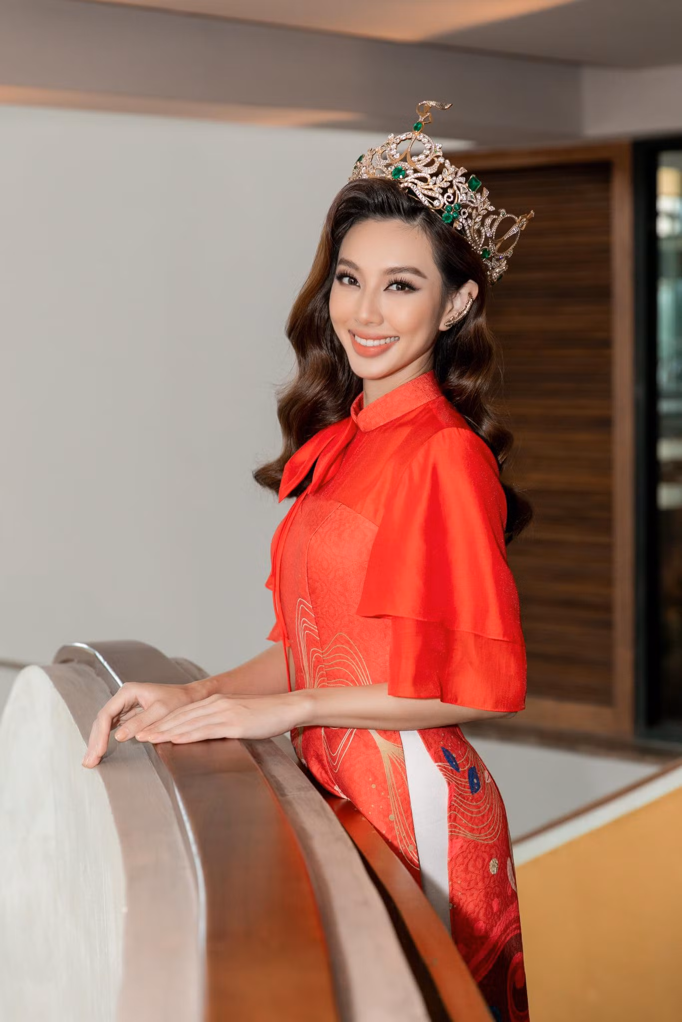 Những ngày cuối năm, Hoa hậu Thuỳ Tiên tất bật với lịch trình làm việc dày đặc tại nhiều tỉnh thành trên cả nước. Những ngày cuối năm, Hoa hậu Thuỳ Tiên tất bật với lịch trình làm việc dày đặc tại nhiều tỉnh thành trên cả nước.