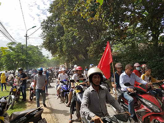 Tưng bừng lễ hội đua thuyền trên quê hương Đại Tướng ảnh 5