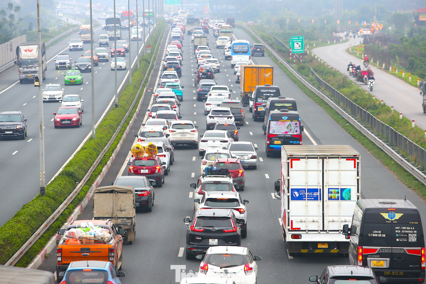 Trong khi đó, ở chiều ngược lại về thành phố Hà Nội thông thoáng.