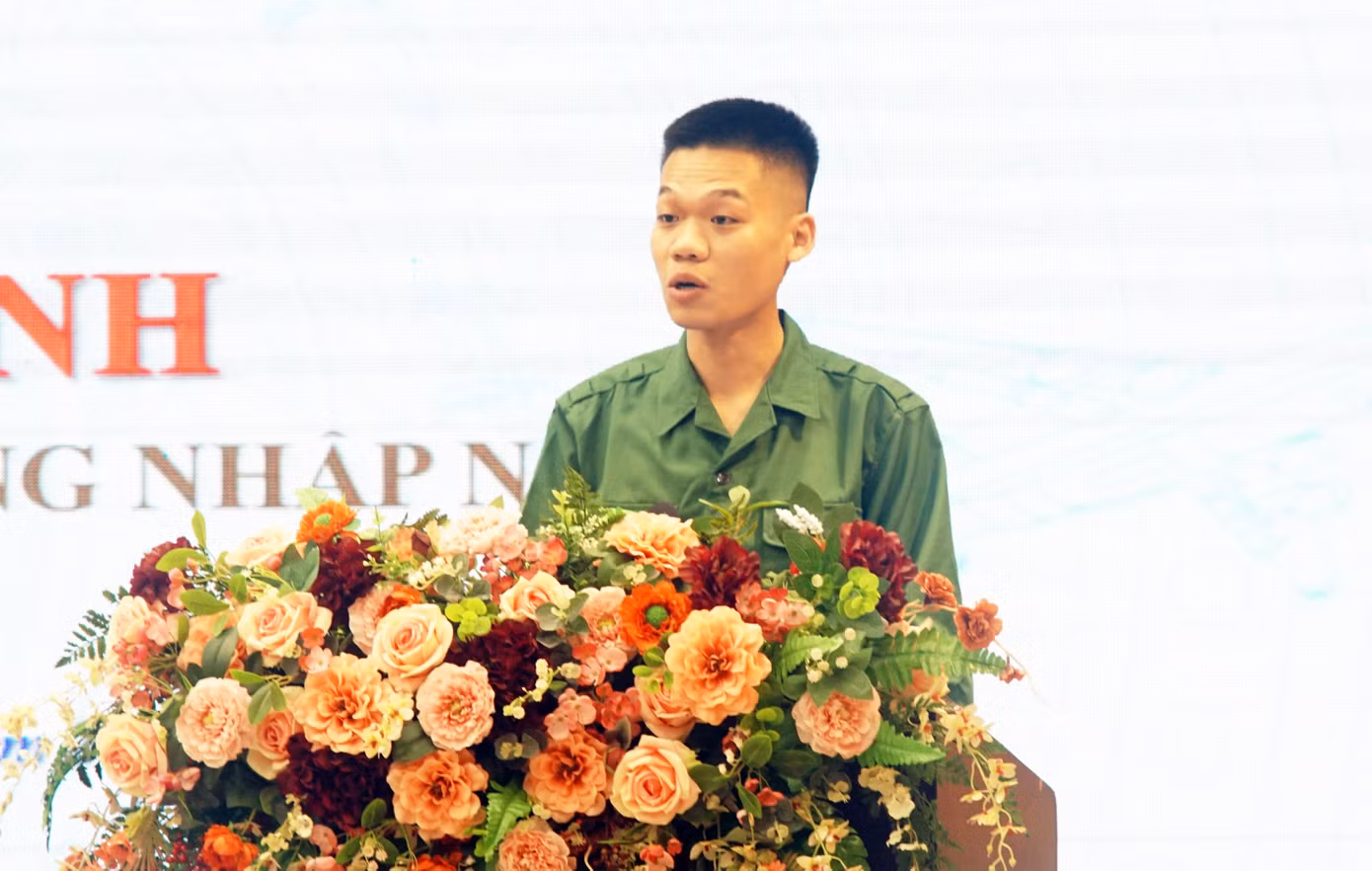 Tân binh Phan Anh Tuấn Tân binh Phan Anh Tuấn