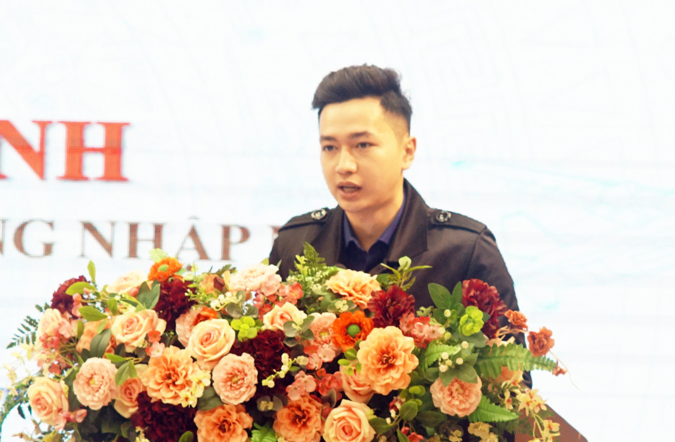 Bùi Tiến Đạt chia sẻ tại chương trình.