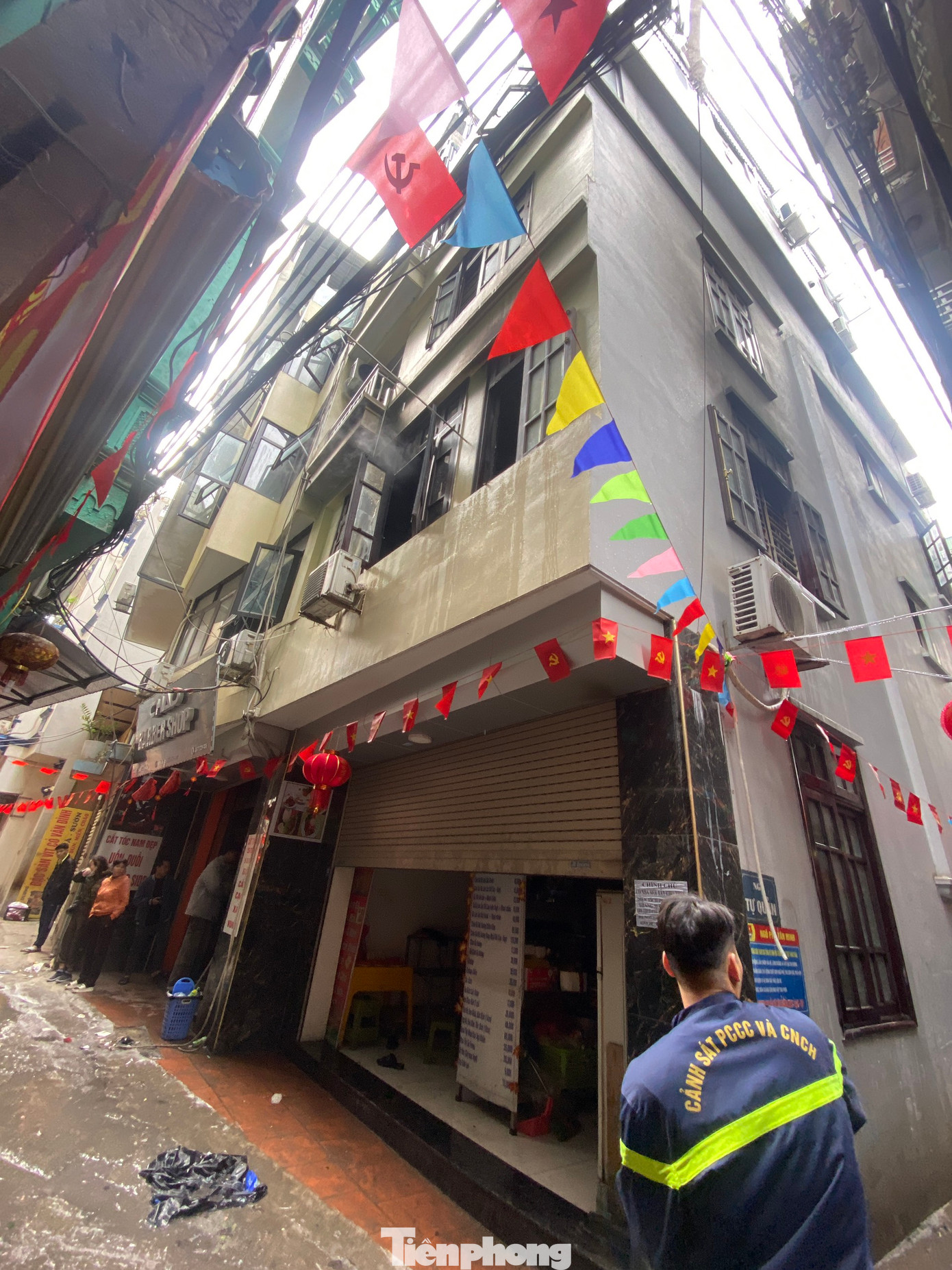 Ngôi nhà xảy ra hỏa hoạn.