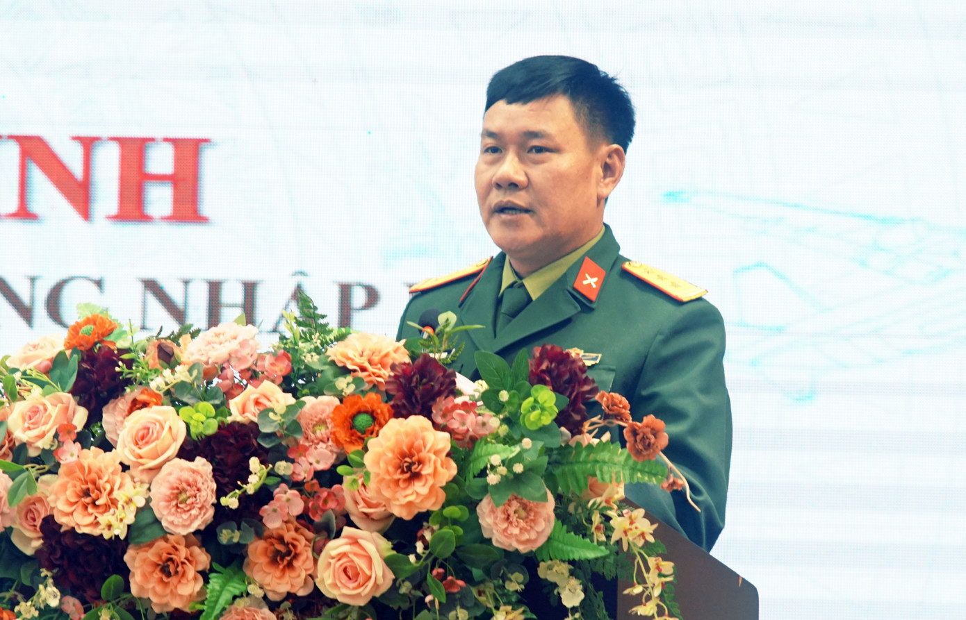 Thượng tá Phạm Hồng Chung - Trưởng ban Chỉ huy quân sự quận Hai Bà Trưng.