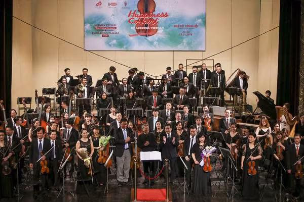 Khán giả ngây ngất với đêm hòa nhạc Happiness Concert by Acecook Vietnam ảnh 4