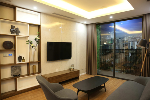 Khách hàng đặt mua nhà ngay trong buổi lễ khai trương căn hộ mẫu ảnh 2