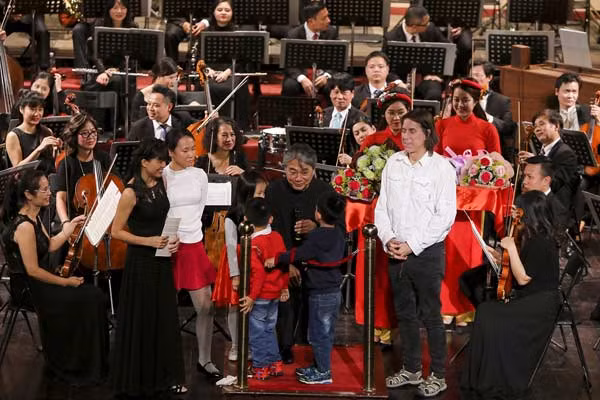 Khán giả ngây ngất với đêm hòa nhạc Happiness Concert by Acecook Vietnam ảnh 3