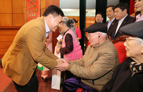 Lạng Sơn sẽ tạo mọi điều kiện thuận lợi cho hoạt động tín dụng ảnh 4