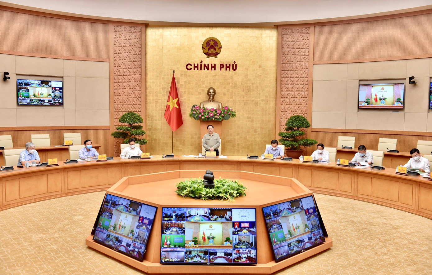 Chính phủ, Thủ tướng không quyết những vấn đề thuộc trách nhiệm của bộ, ngành và địa phương