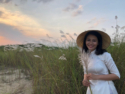 Bức tranh tuyệt tác mang tên hoa cỏ lau bên dòng Trà Khúc ảnh 9